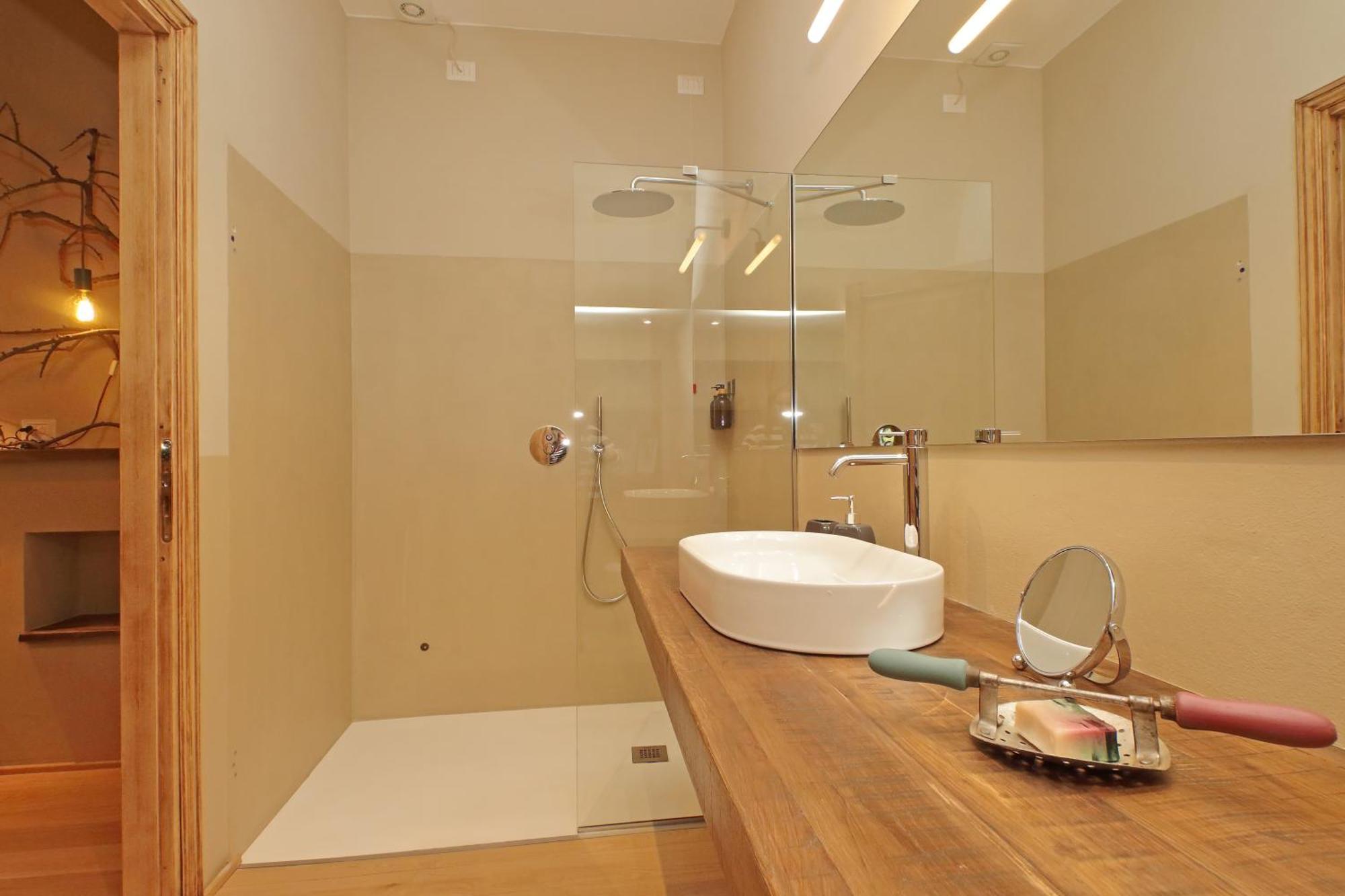 Suite Apartment,1681751754:JPEG